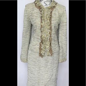 St. John couture skirt suit 8/4 lined